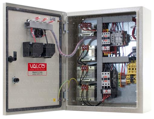 thermal protection for one three phase borehole pump, reactance start - inside view